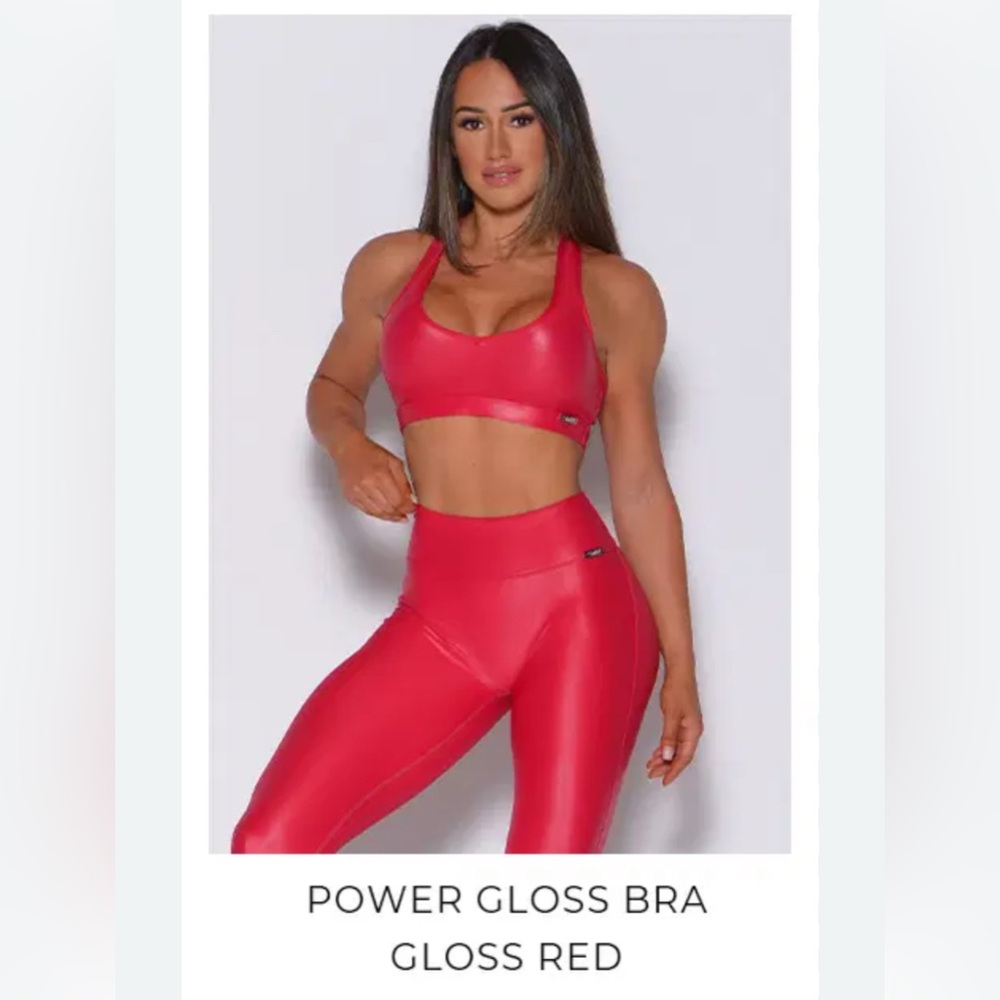 New Bombshell Sportswear Power Gloss Bra Gloss Red M